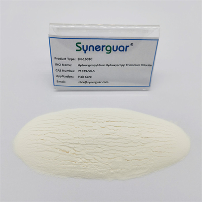 Goma de guar superior com qualidade superior tem grau médio de substituição e alta transparência para cuidados com os cabelos