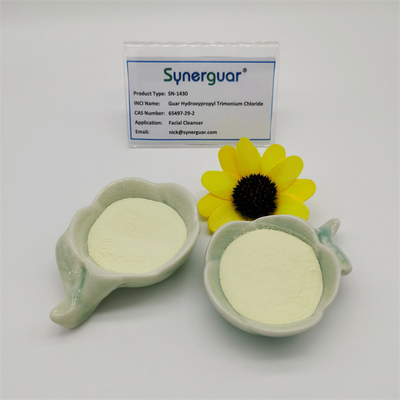 A goma superior dos cuidados pessoais com de alta qualidade tem a viscosidade alta e o grau de substituição médio para o limpador facial