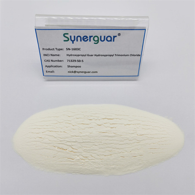 Produtos de higiene pessoal goma de guar modificada para espessantes em formulações de transparência